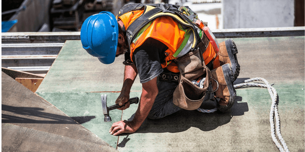 Roofing in Surrey, roof workers in Kent, roofing repairs London